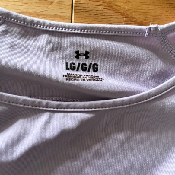 (5 for $15) Under Armour Lavender T-Shirt & Loose Fit Shorts - Picture 7 of 10